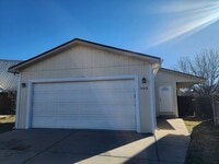 Building Photo - Cute 3 Bed 1 Bath home in Orchard Mesa
