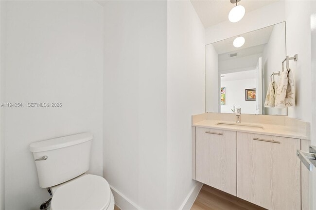 Building Photo - 4648 NW 83rd Ave