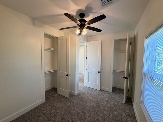 Building Photo - New Build- 3 bedroom, 2.5 bathroom home fo...