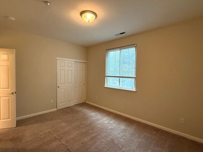 Building Photo - COMING SOON! | $3,700 / 3BR GORGEOUS CENTRAL FREMONT TOWNHOME IN PARKMONT