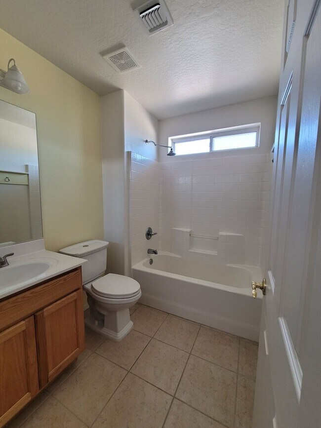 Building Photo - 3 Bedroom + 3 CG in Superstition Hills neighborhood