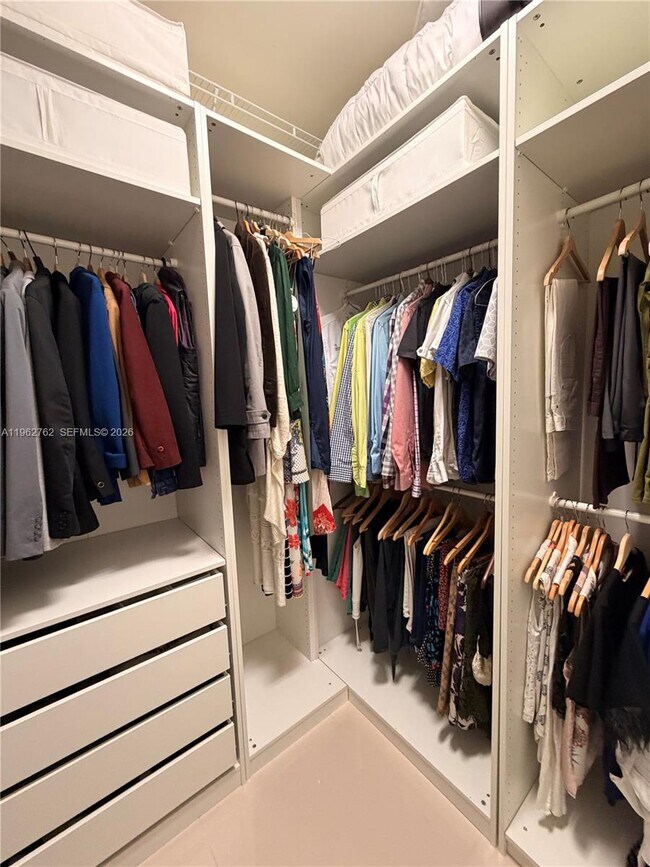 Building Photo - 10416 NW 66th St