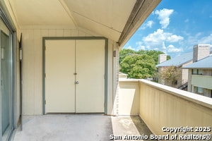 Building Photo - 11843 Braesview