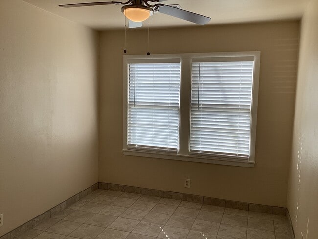 Building Photo - 3118 Grant St