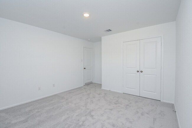 Building Photo - 18987 Panzini Dr