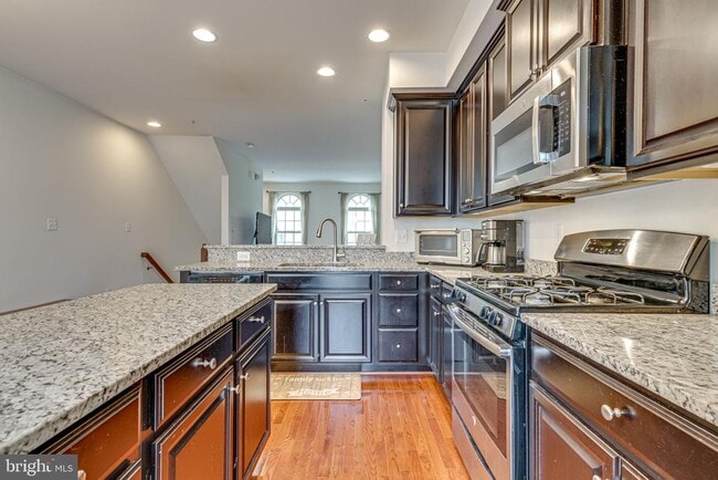 Building Photo - 7246 Winding Hills Dr