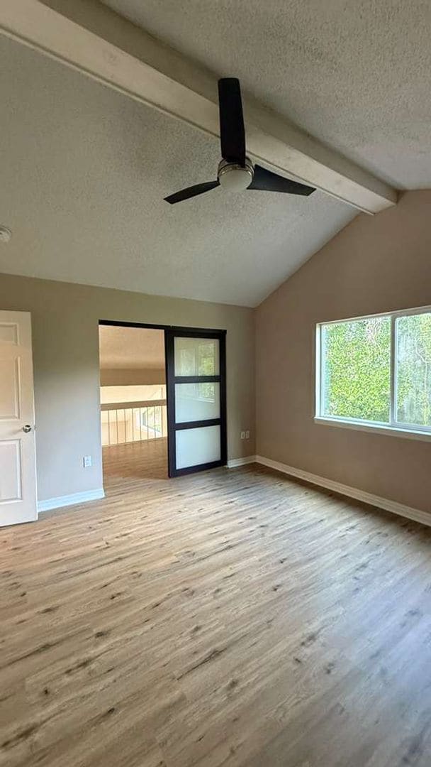 Building Photo - FIRST MONTH FREE -  Beautiful remodeled 2 ...