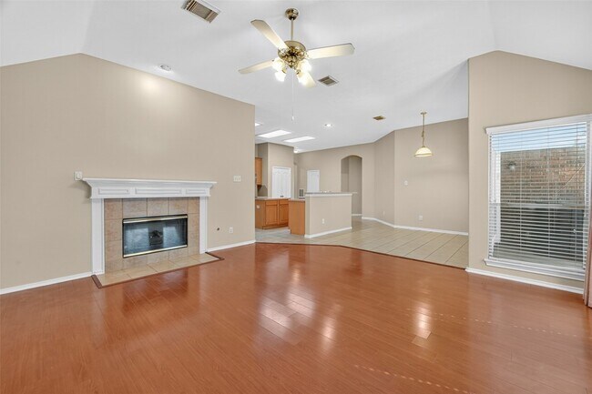 Building Photo - 11714 Peachwood Lake Dr