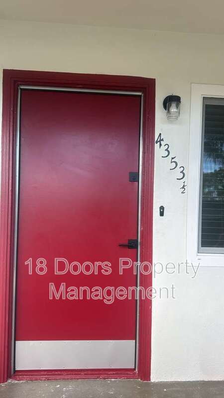 Building Photo - 4353 1/2-4349-52 College Ave