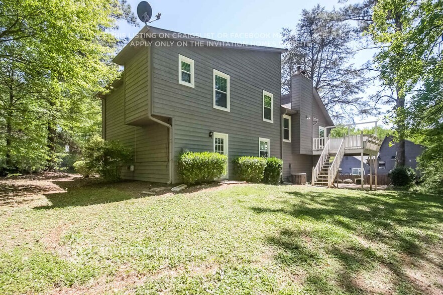 Building Photo - 4797 Grants Way NE