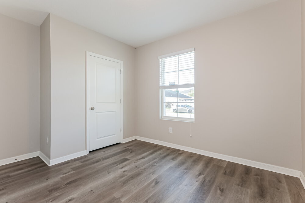 Building Photo - 36618 Goffaux Loop