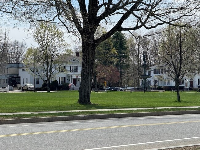 Building Photo - 46 N Main St