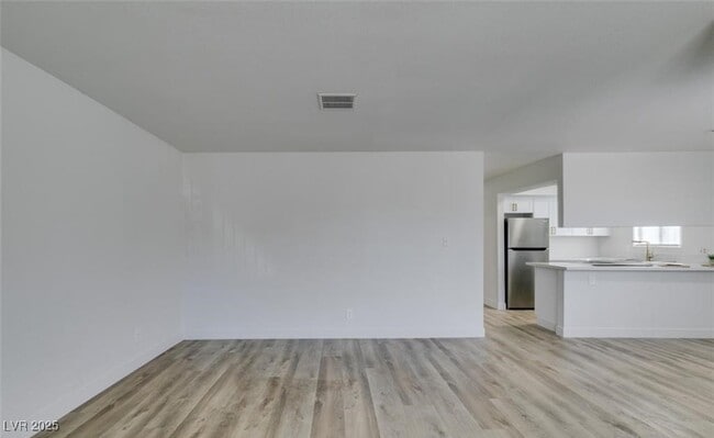 Building Photo - 6932 Kilgore Dr