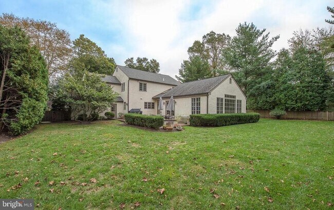 Building Photo - 414 Gilpin Rd