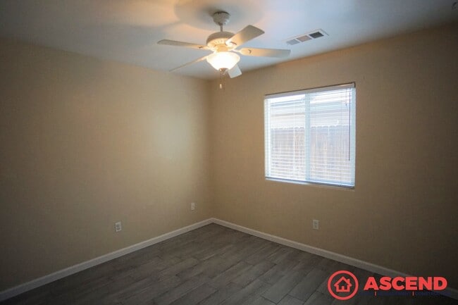 Building Photo - Wonderful Home Off Merle Haggard and N Che...