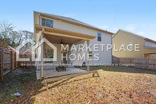 Building Photo - 845 Crescent Ln