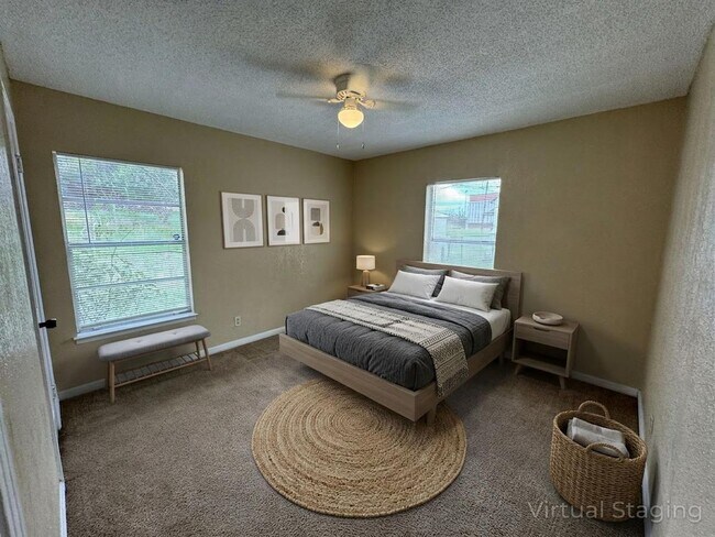 Building Photo - 2-Bedroom Duplex for Rent in Killeen