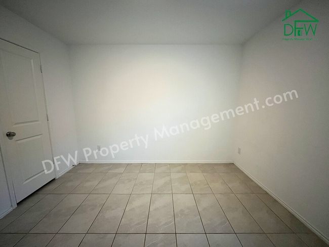 Building Photo - Charming 3-Bedroom Home for Lease in Quiet Little Elm Neighborhood!