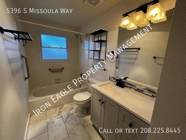 Building Photo - 5396 S Missoula Way