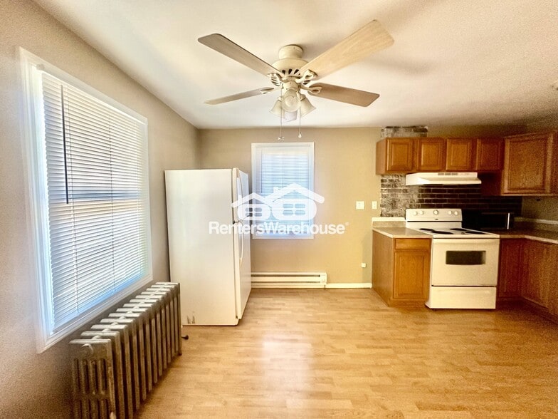 Building Photo - 2300 Beaver Ave