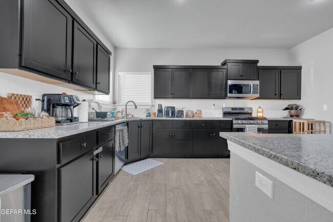 Building Photo - 11352 Hidalgo Dr