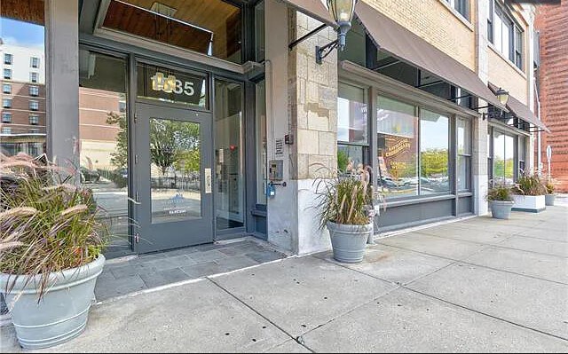 Secure Entry - 1535 Walnut St