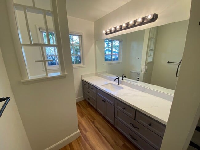 Building Photo - Charming Monterey Home