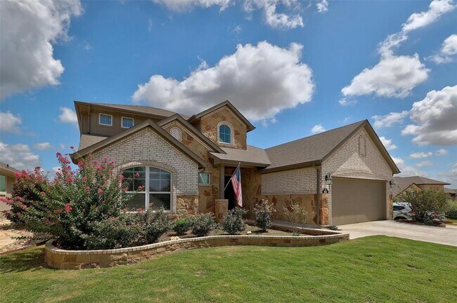 Building Photo - 805 Karst Cv