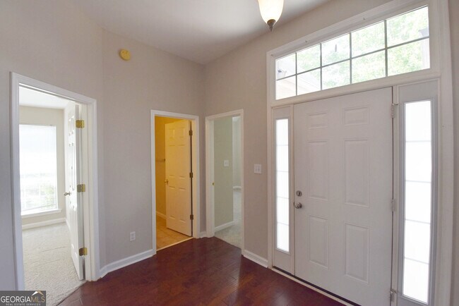 Building Photo - 208 Turnbridge Cir