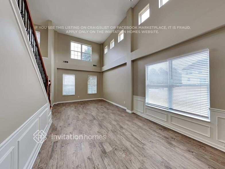 Building Photo - 4293 Rosehall Ct