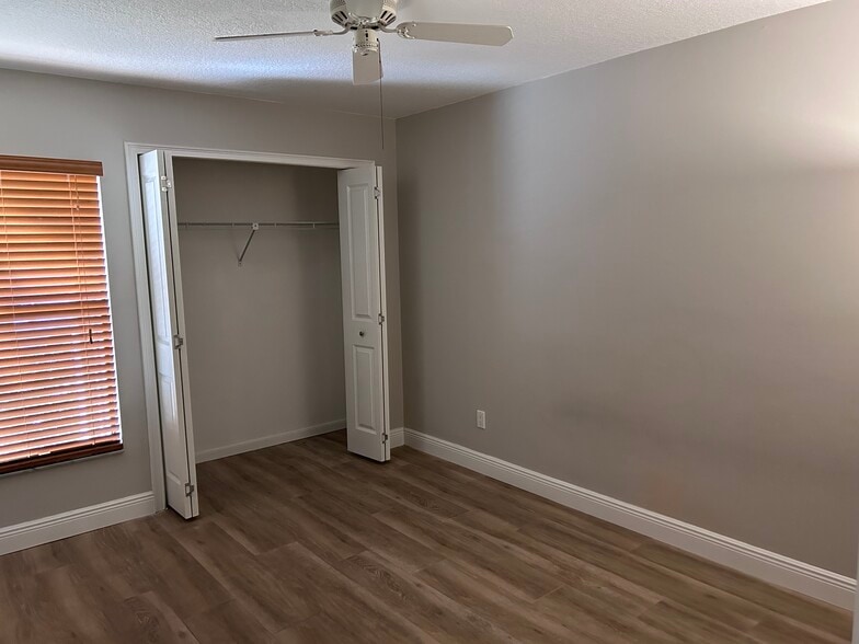 Building Photo - 8559 Pomelo Tree Ln