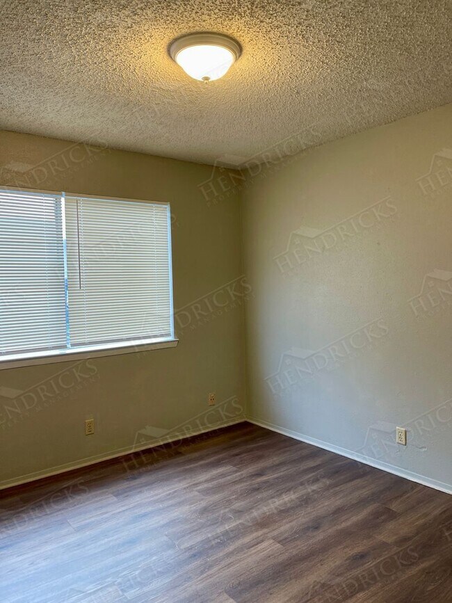 Building Photo - 8026 Echo Wind St