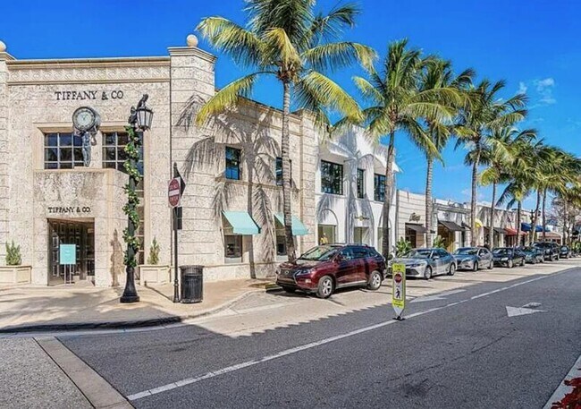 Building Photo - 4000 S Ocean Blvd