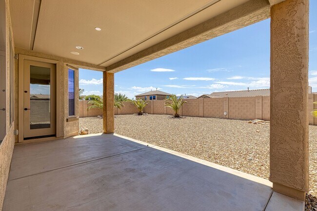 Building Photo - 3 Bed 2 Bath Home In Peoria