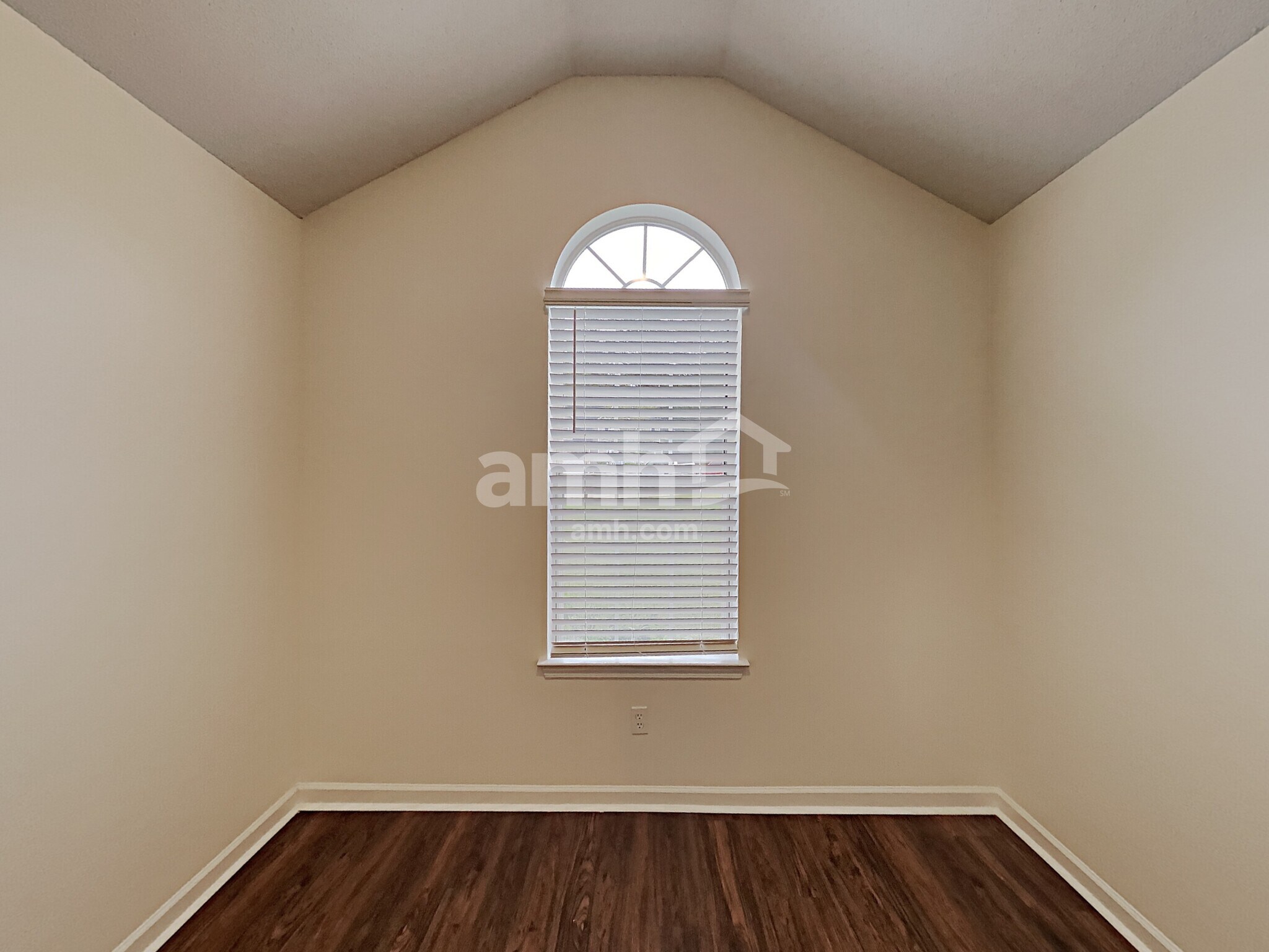 Building Photo - 4428 Red Eagle Ct