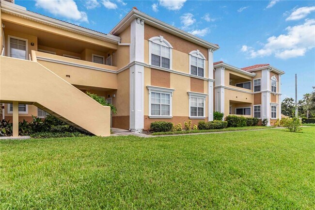 Building Photo - 1050 Villagio Cir