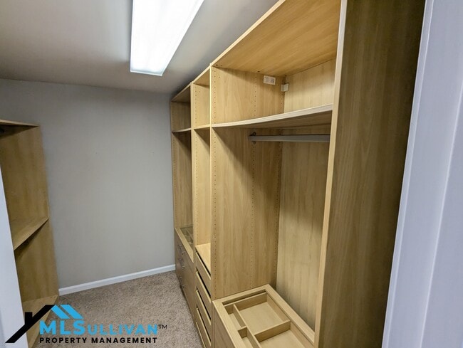 Building Photo - 8219 Saltwood Pl