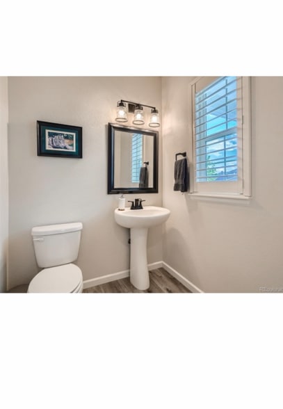 Building Photo - 10071 Flower St