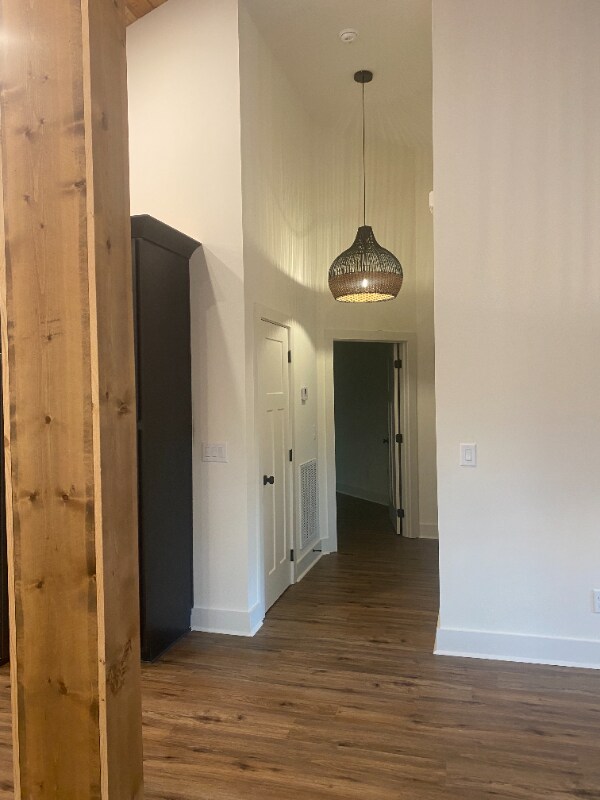 Building Photo - 108 Suzanne Dr