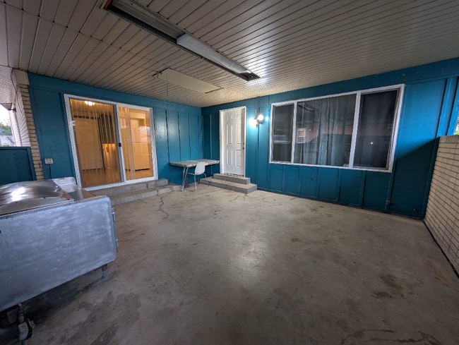 Building Photo - 4182 2835 W