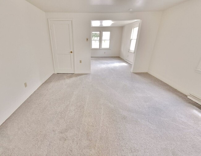 Building Photo - 51-53 E Forrest Avenue