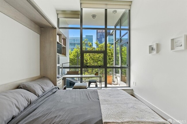 Building Photo - 420 Mission Bay Boulevard North