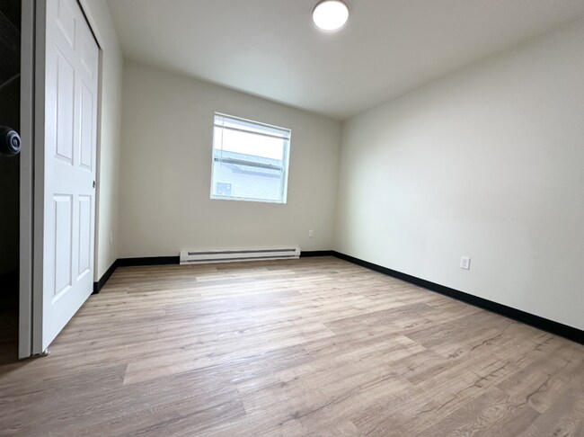 Building Photo - 523-525 Rustic Ridge Drive (Lot 6)
