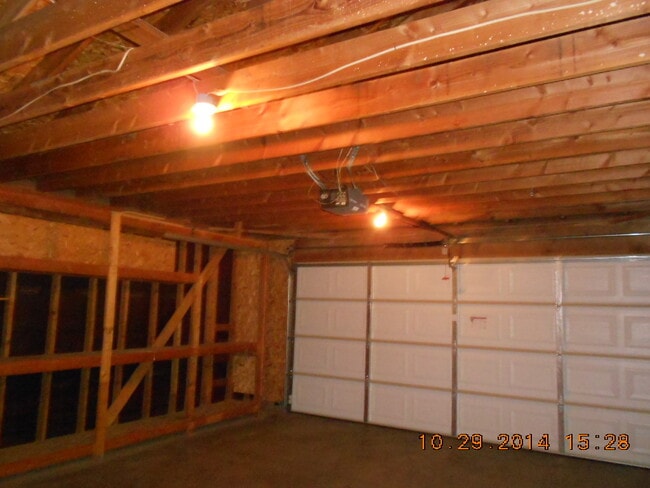 Building Photo - 1807 E Brandon Ln