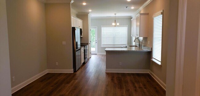 Building Photo - 447 Minnis Rd