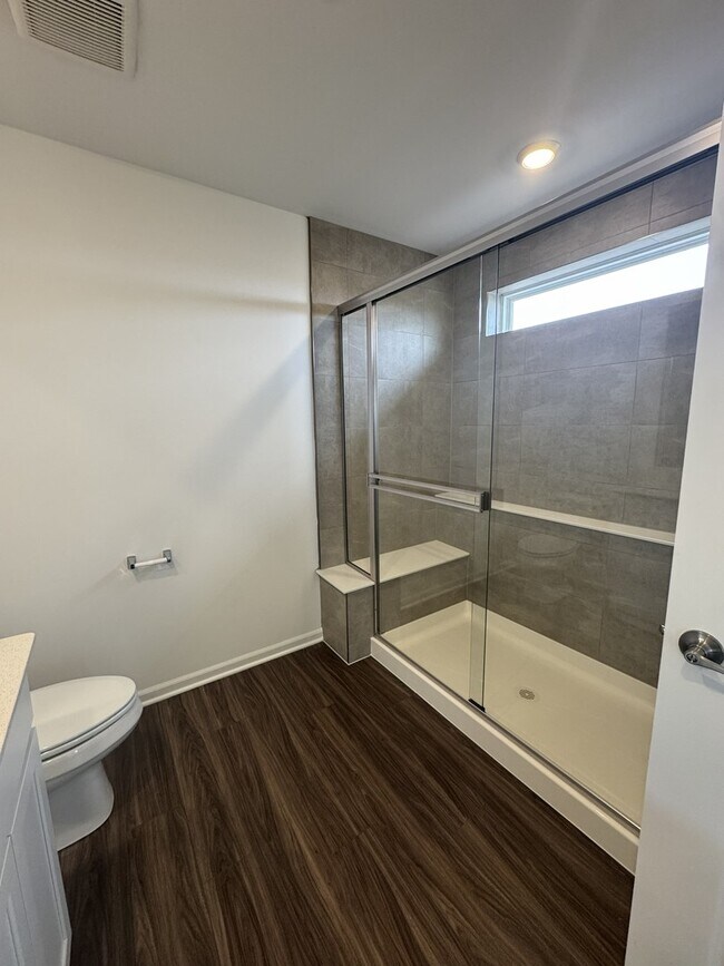 Building Photo - 25732 W Wakefield Dr