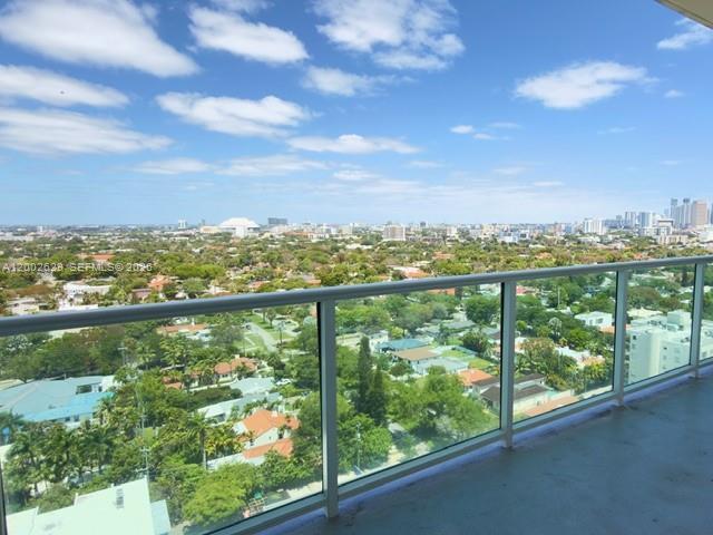 Building Photo - 2525 SW 3rd Ave