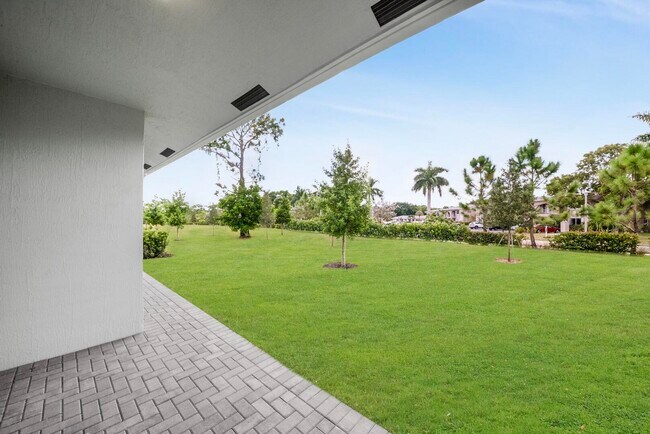 Building Photo - 13840 Hero Path