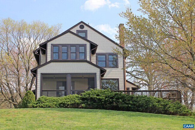 Building Photo - 4577 Stony Point Rd