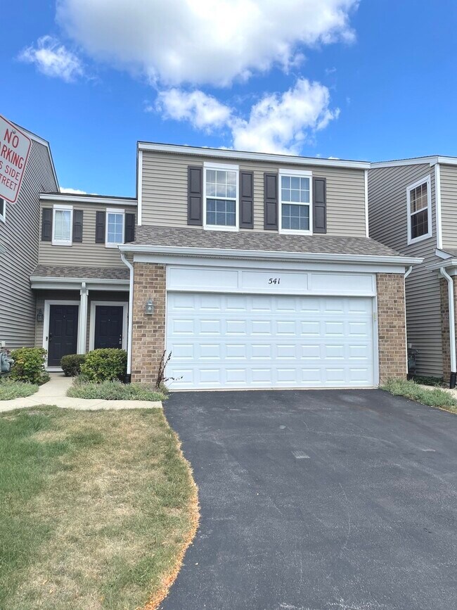 Primary Photo - 541 Springbrook Trail N